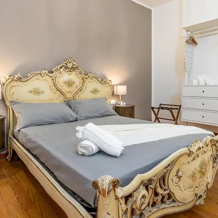 Alta - Piazza Mercato Del Fieno House Bergamo