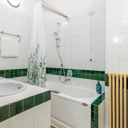 Alta - Piazza Mercato Del Fieno House