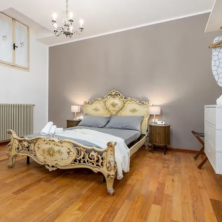 Apartment Alta - Piazza Mercato Del Fieno House Bergamo