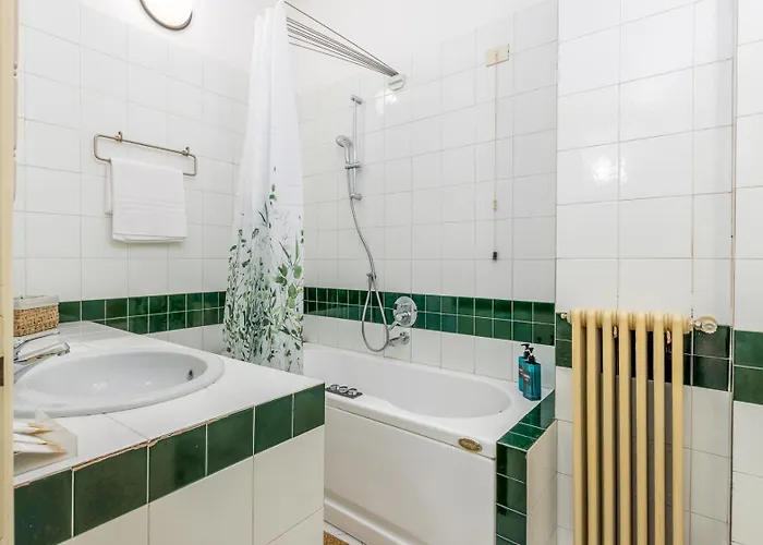 Alta - Piazza Mercato Del Fieno House