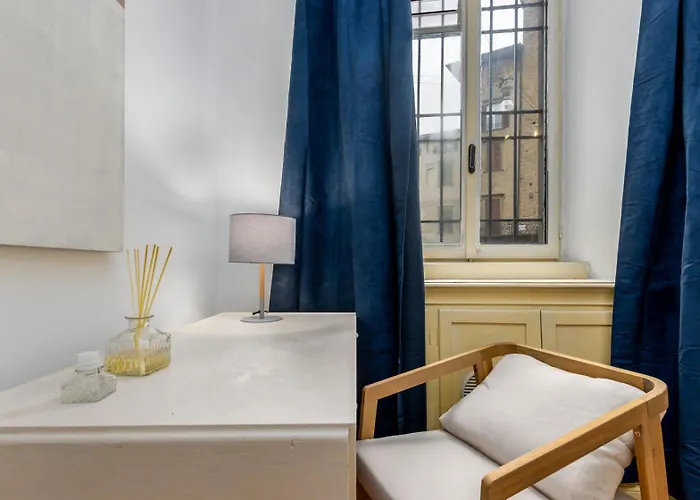 Alta - Piazza Mercato Del Fieno House *